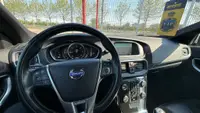 Volvo V40 - foto 11