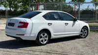 Skoda Octavia - foto 8